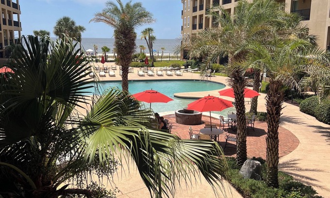 Henderson Point Condo | 2BR Newly Renovated, Luxury Beach-Side Condo in Beautiful Pass Christian, MS.