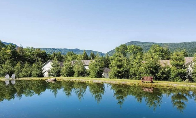 Jeffersonville Condo | 2br Presidential Condo-Mt Hideaway-ski, hike, swim