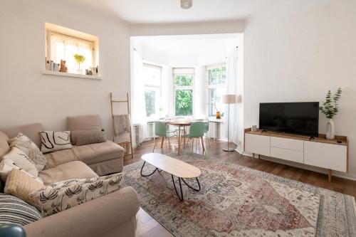 Kluuvi Apartment | 2ndhomes 2BR City Center Apartment with Balcony & Park view