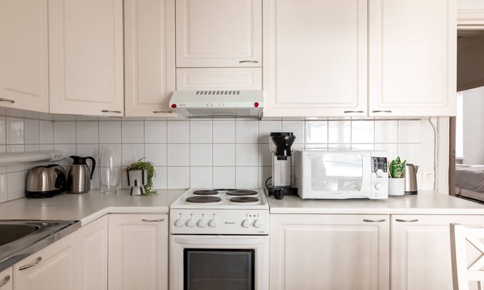 Kaartinkaupunki Apartment | 2ndhomes Bright 2BR Apartment