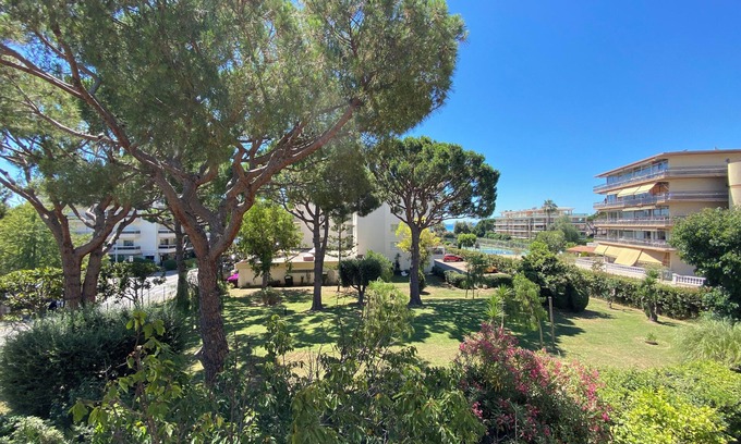 Nice Apartment | 2p Standing Dans Residence au Calme