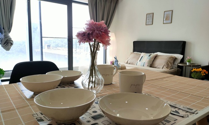 Petaling Jaya Apartment | 2PAX Studio Balcony near IKEA/1UTAMA@Empire City