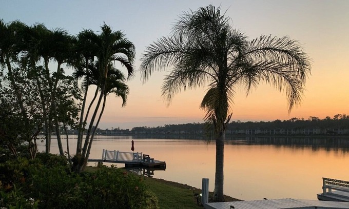 Crown Pointe Villa | 3-2 Naples Villa 10 minutes from downtown Naples and Beaches