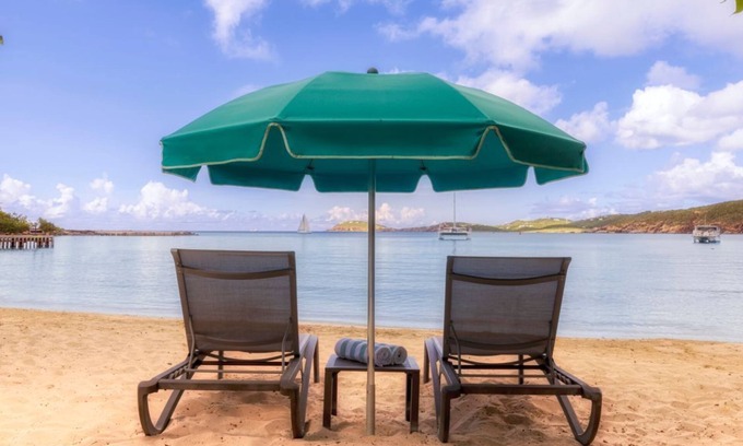 Estate Bakkero Condo | 3 BD/3 BA Beachfront Condo Marriott Frenchman's Cove St Thomas - SLEEPS 12!