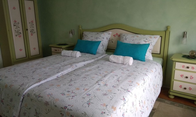Bled House | 3 BD Suite & private bathroom