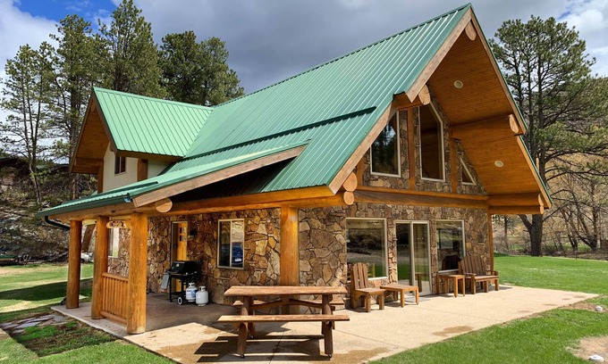 Hill City Cabin | 3 Bdrm Log Cabin Nestled in Beautiful Meadow on Spring Creek: