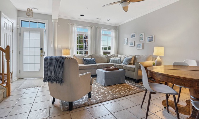 Villages of Five Points House | 3 bdrm town house in Five Points Village sleeps 8n