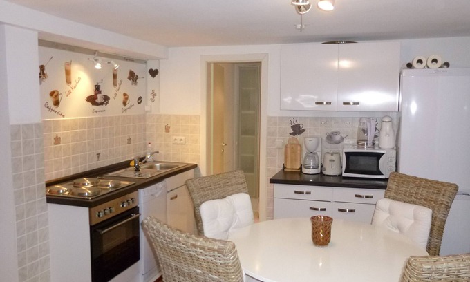 Offenbach am Main Apartment | 3 beautiful apartments next to each other for 6 to 7 persons!