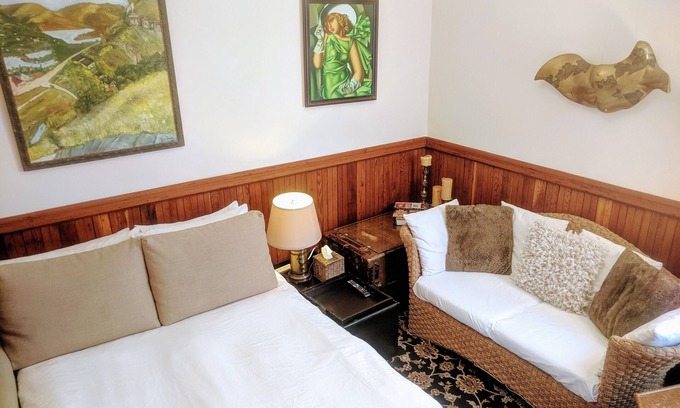 Russian Hill Apartment | 3 beautiful rooms: Perfectly located 20 minutes or less walk to major attractions