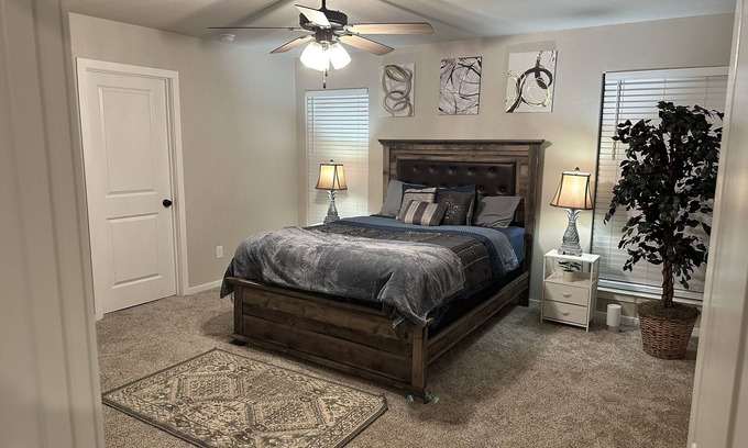Lubbock House | 3 bed/2 bath fully furnished spacious cozy place ready for you to call it home!