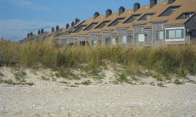 Hyannis House | 3 bed, 3 bath, Resort Living, Private & Public Beach, Pool, +