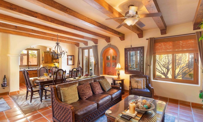 Nopolo House | 3 bed 3 bathLess than 5 minutes from the beach and community pool!