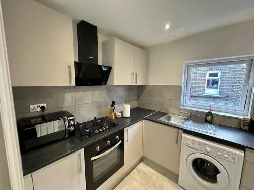 Harringay Apartment | 3 bed Hackney/Harringay Flat