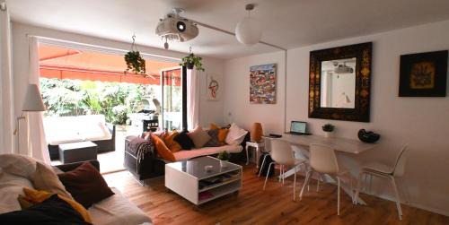 Hoxton Villa | 3-Bed House with Amazing Garden