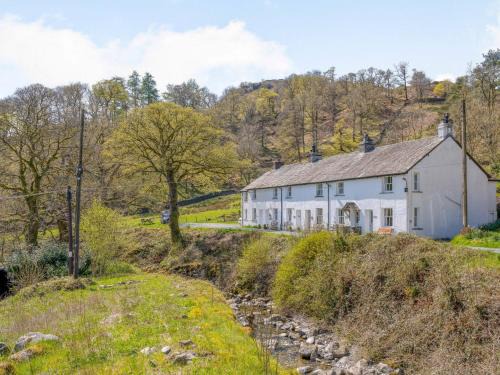 Borrowdale House | 3 Bed in Borrowdale SZ234