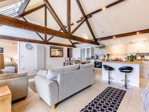 Chippenham House | 3 Bed in Chippenham 77334
