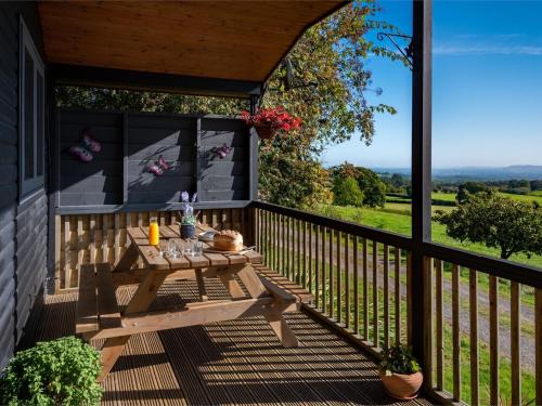 Westbrook Court House | 3 bed in Clyro BN141