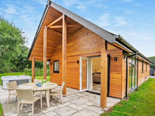 Upper Killay House | 3 bed property in Gower South Wales 91727