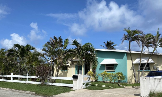 Long Bay Villa | 3 Bedroom, 2 bath Villa with private pool, 1 external pool shower and ocean view