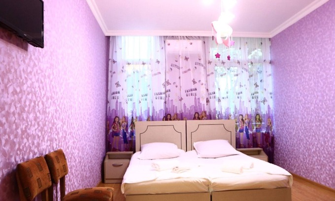 Batumi House | 3 Bedroom 2 bathroom House
