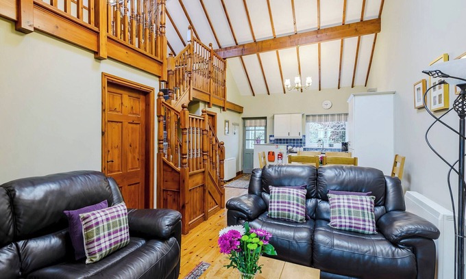 Bont Newydd Cottage | 3 bedroom accommodation in Caethro, near Caernarfon