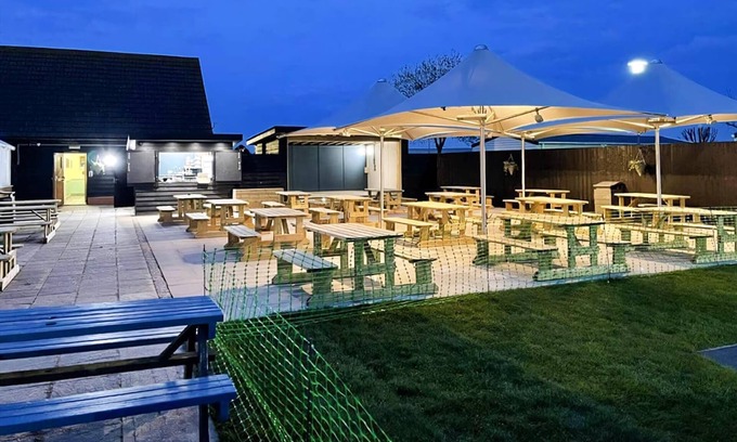 Layer Marney House | 3 bedroom accommodation in Colchester
