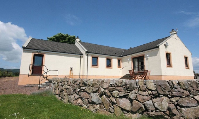 Palnackie Cottage | 3 bedroom accommodation in Dalbeattie