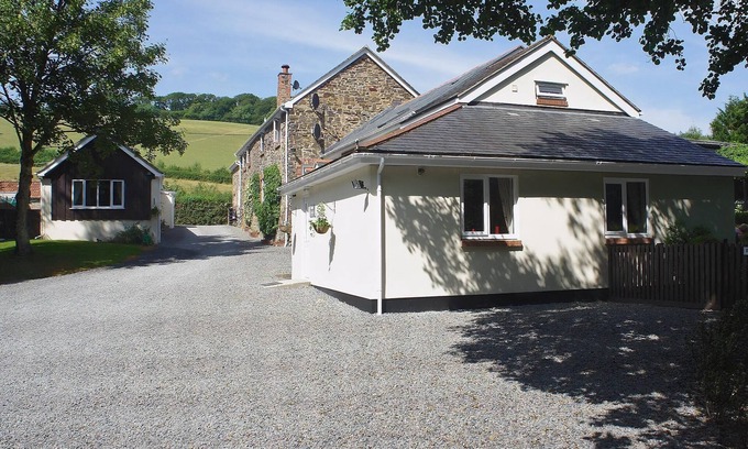 Swimbridge Cottage | 3 bedroom accommodation in Swimbridge, near Barnstaple