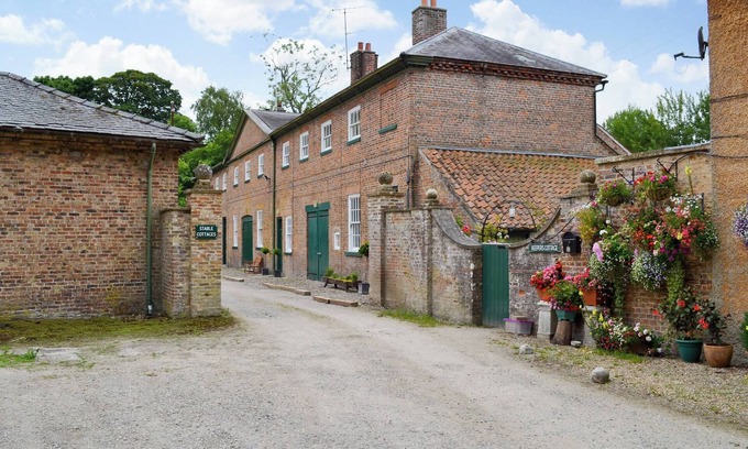 Rudston Cottage | 3 bedroom accommodation in Rudston, near Bridlington
