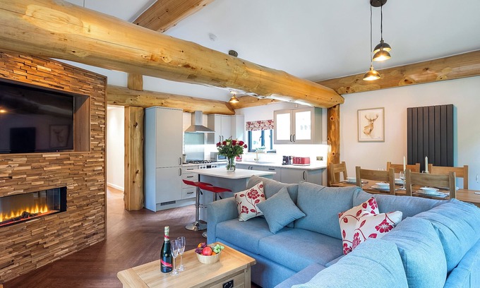 Overton-on-dee Ski Chalet | 3 bedroom accommodation in Ellesmere