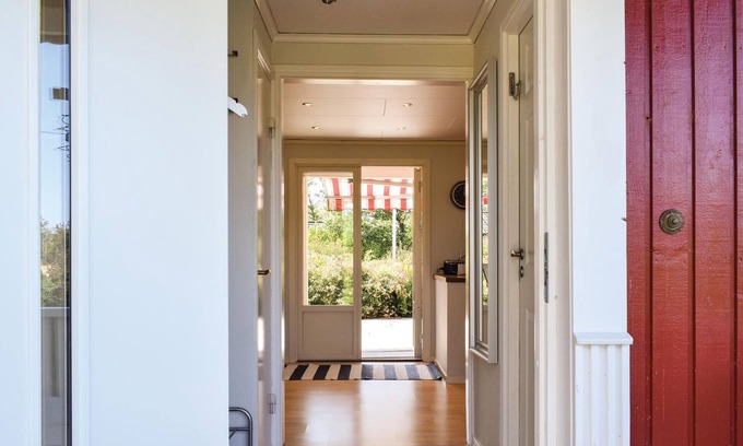 Kopingsvik House | 3 bedroom accommodation in Köpingsvik