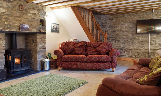 Bethania Cottage | 3 bedroom accommodation in Llangeitho, near Tregaron