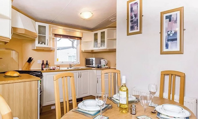 Ningwood House | 3 bedroom accommodation in Newbridge, Nr Yarmouth
