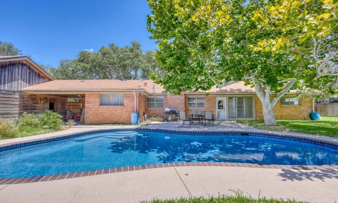 Ingleside House | 3 bedroom accommodation in Ingleside