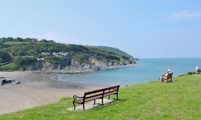 Aberporth Cottage | 3 bedroom accommodation in Aberporth, near Cardigan