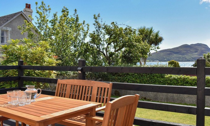 Isle of Arran Cottage | 3 bedroom accommodation in Lamlash