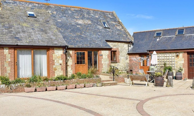 Ventnor Cottage | 3 bedroom accommodation in Chale, near Ventnor
