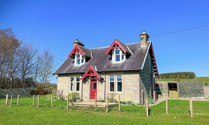 Keith Cottage | 3 bedroom accommodation in Keith