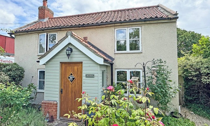Snape Cottage | 3 bedroom accommodation in Snape