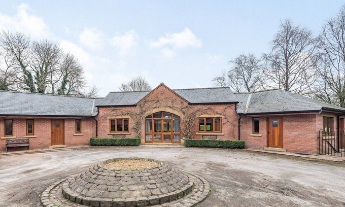 Wesham Cottage | 3 bedroom accommodation in Elswick, near Preston