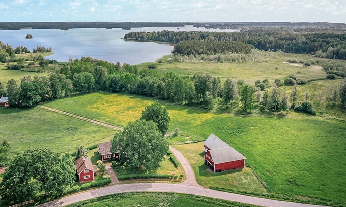 Gullspang House | 3 bedroom amazing home in Gullspång