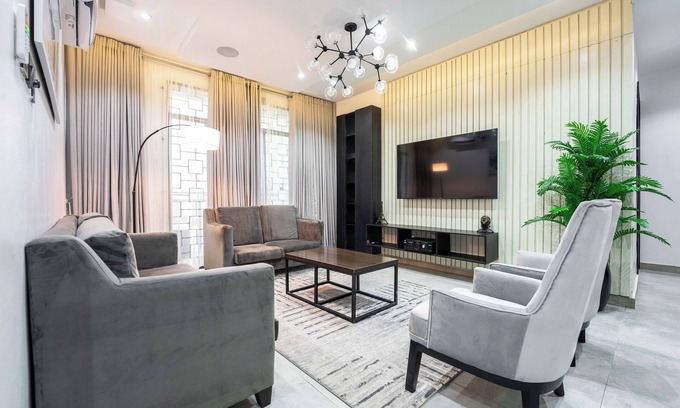 Lekki Phase 1 Apartment | 3-bedroom apartment in delightful Lekki with WiFi, AC