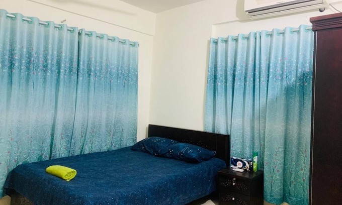 Dhaka Apartment | 3-bedroom apartment in enchanting Dhaka with Full Furnished Apartment