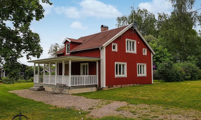 Vaxjo Municipality House | 3 bedroom awesome home in Växjö