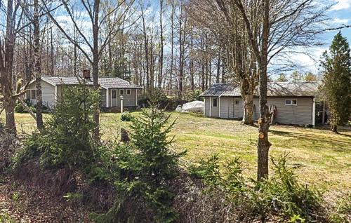 Torne House | 3 Bedroom Awesome Home In Lönashult
