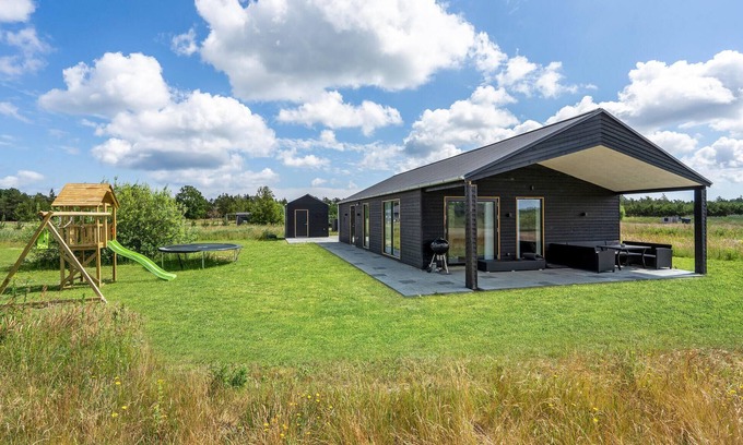 Bratten Strand House | 3 bedroom beautiful home in Jerup
