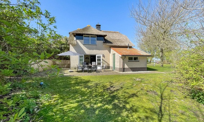 Makkum House | 3 bedroom beautiful home in Makkum