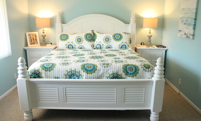 Demere Park Condo | 3-bedroom condo just 4 minutes to Saint Simons Island Pier