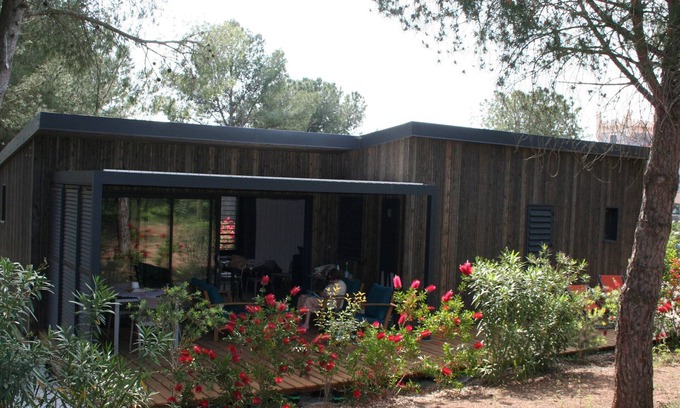 Agde Ski Chalet | 3-Bedroom Chalet near Beaches and Canal du Midi!
