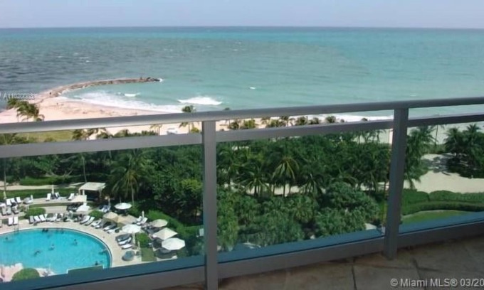 Bal Harbour Condo | 3 Bedroom Condo 68825 by Houzlet